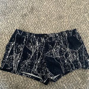 Mossimo dressy shorts❄️